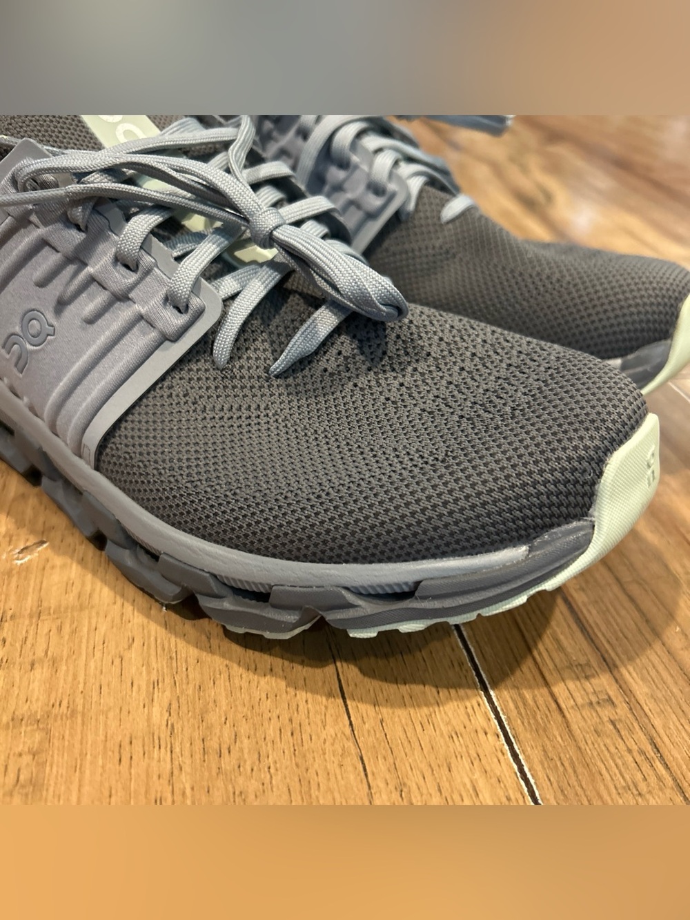 On Cloud Swift 3 Charcoal/Mint Women’s 10 running Jogging - Picture 3 of 12